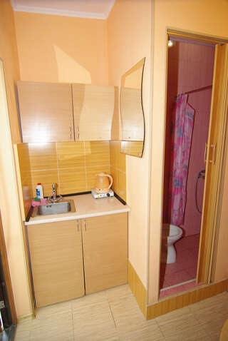 Гостиница Белая магнолия Алушта Бюджетный одноместный номер-2