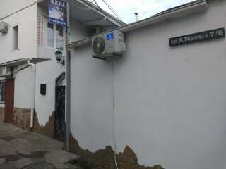 Гостиница Белая магнолия Алушта Стандартный четырехместный номер-7